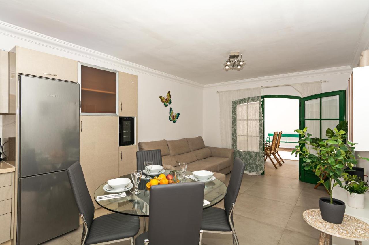 Apartment Oceanic Breeze Share Pool By Pvl Puerto del Carmen  Exteriér fotografie